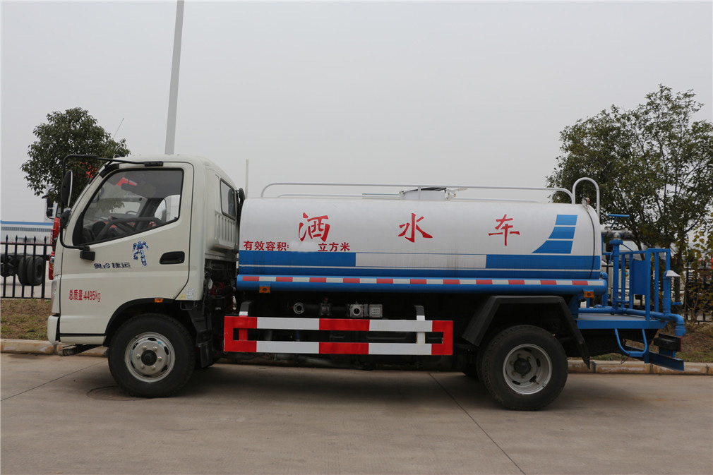 福田時(shí)代(5方)灑水車