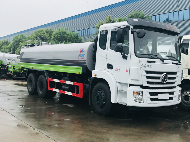 東風(fēng)錦程18噸灑水車，后八輪灑水車價格