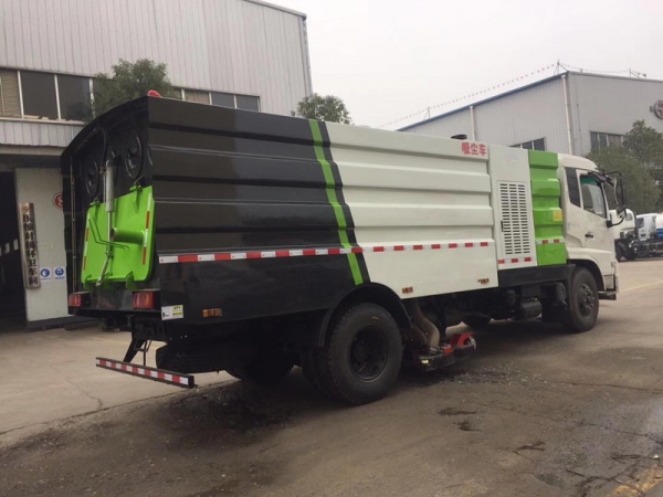 東風天錦吸塵車(2方水罐7方塵罐)