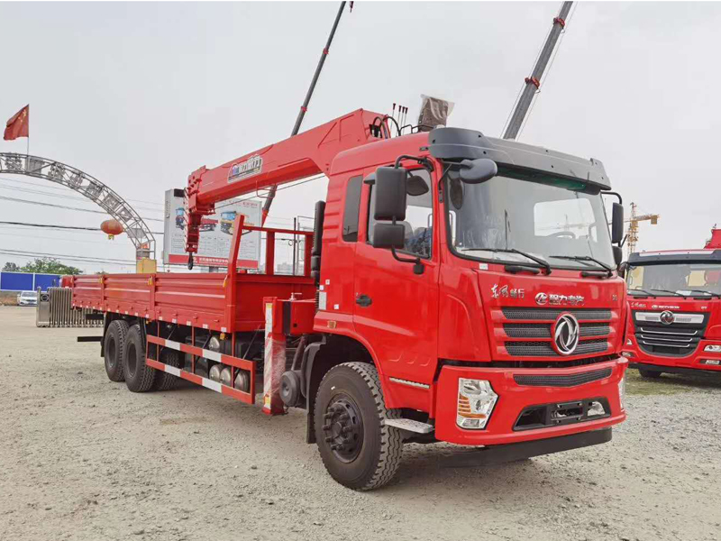 東風(fēng)D3L后雙橋12噸隨車(chē)吊