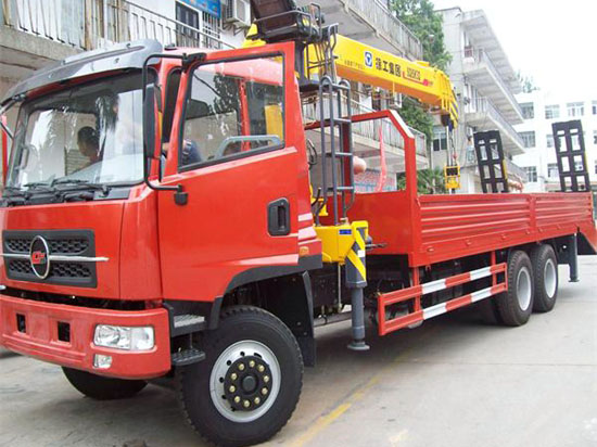 楚風(fēng)后雙橋隨車(chē)吊