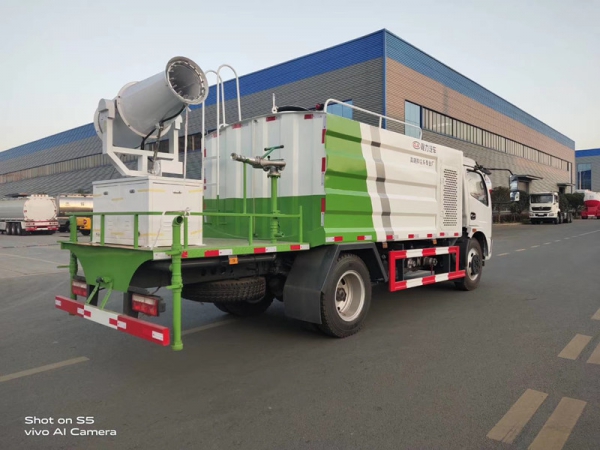 國六東風大多利卡多功能抑塵車