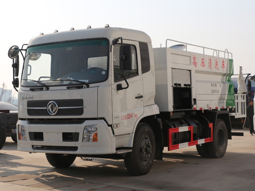 東風(fēng)天錦10方高壓清洗車(chē)