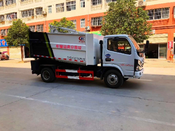 東風小多利卡國六后掛桶無泄漏壓縮垃圾車
