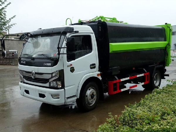 東風(fēng)多利卡國(guó)六8方側(cè)裝壓縮垃圾車