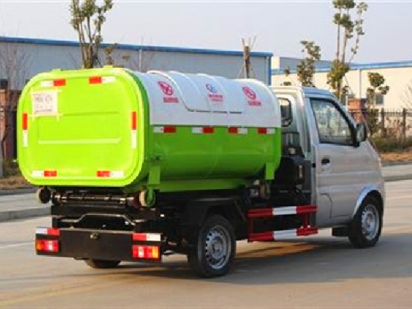 東風(fēng)小康國六3方車廂可卸(鉤臂)式垃圾車