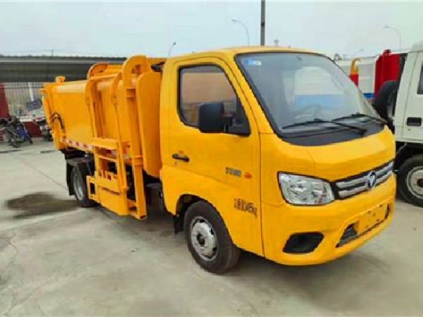 福田國(guó)六3方自裝卸(掛桶)式垃圾車