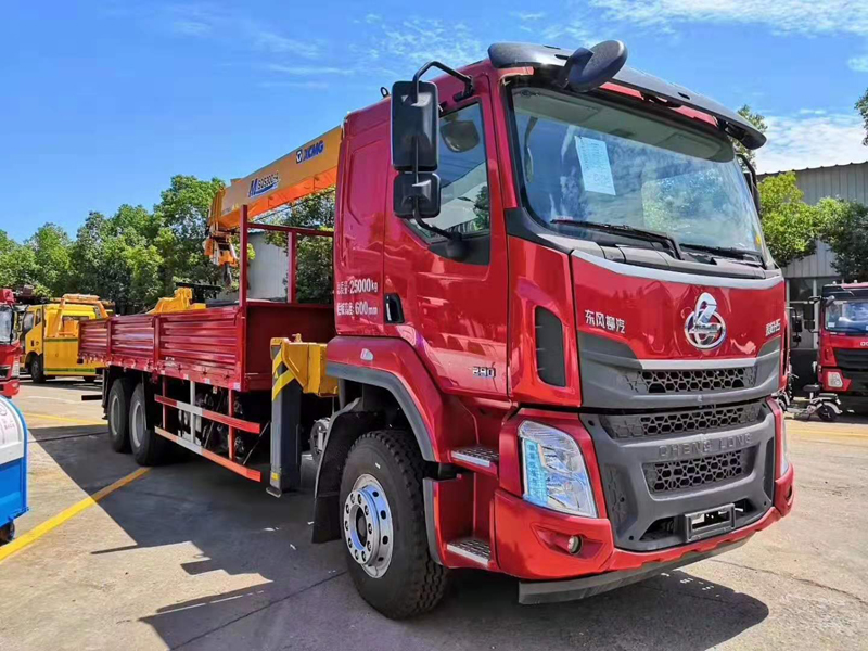 國六柳汽乘龍12噸隨車吊