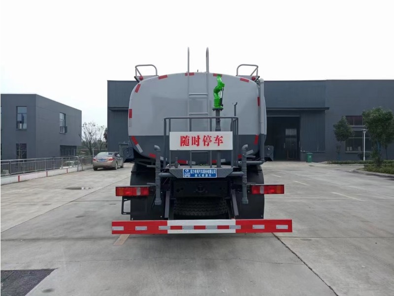 豪沃14噸灑水車