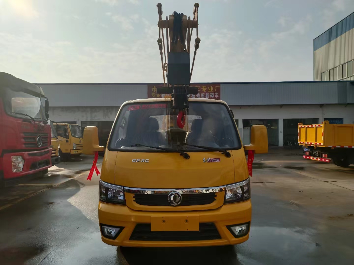 東風途逸13.5米高空作業車